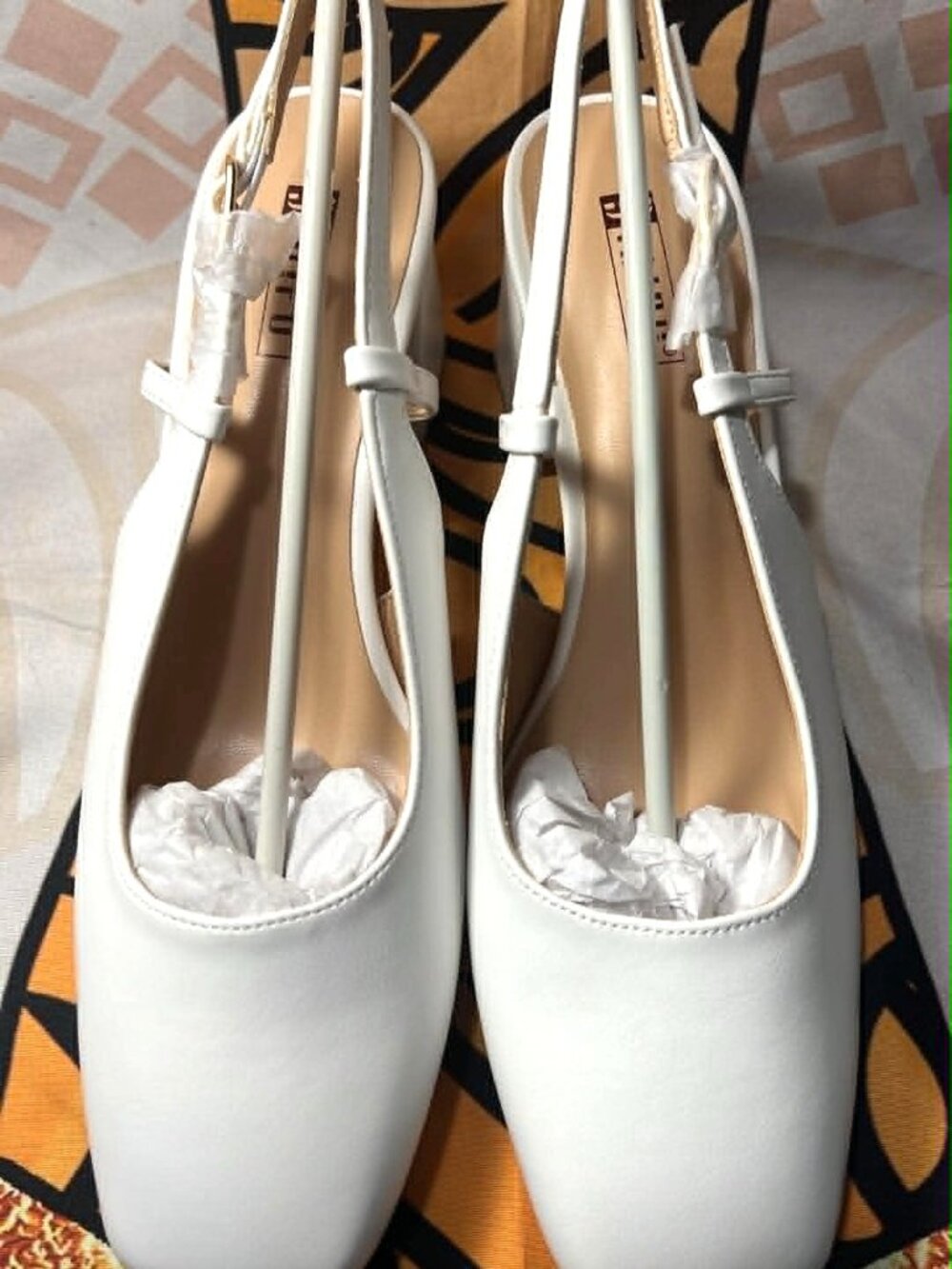 White IDIFU Slingback Block Heel Sandals – Size 7.5 – New